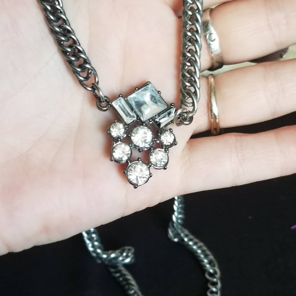Gorgeous rhinestone chain necklace